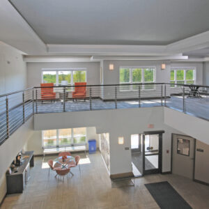 Capstone 4725 Two-Level Lobby