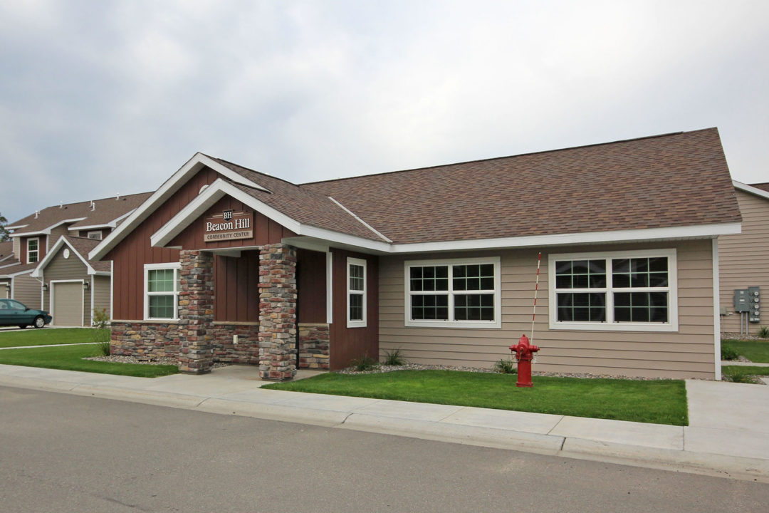 Beacon Hill Townhomes & Apartments