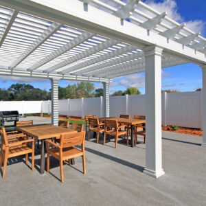 Mississippi Ridge Patio & Grilling Area