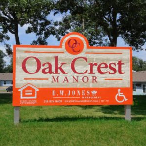 Oak Crest Manor Sign