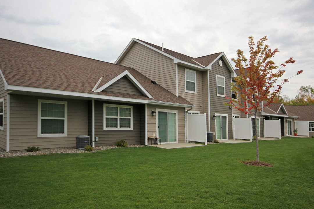 Beacon Hill Townhomes & Apartments