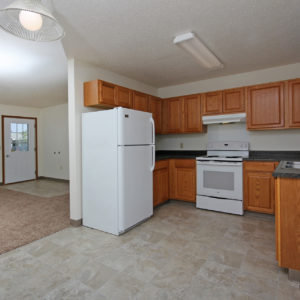 Kitchen & Dining Area