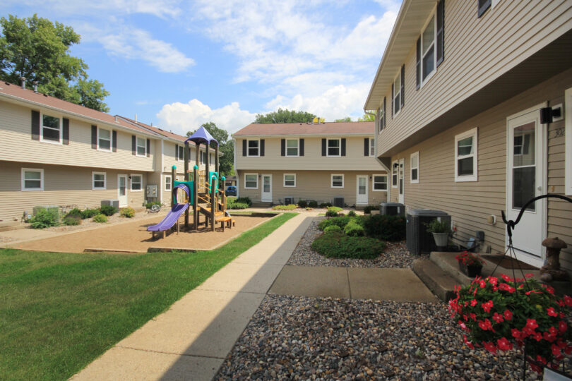 Cascade Apartments - Peck Street Townhomes