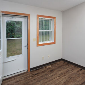 Entry & Dining