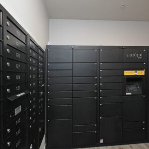 Mailboxes & Parcel Lockers