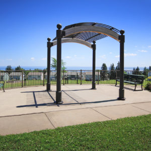 Harbor Highlands Lake View