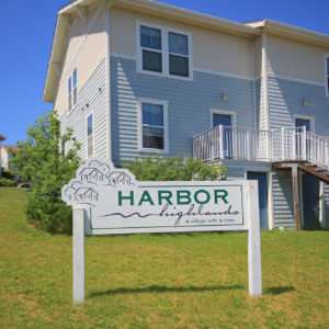 Harbor Highlands Sign