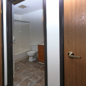 Bathroom & Bathroom Closet