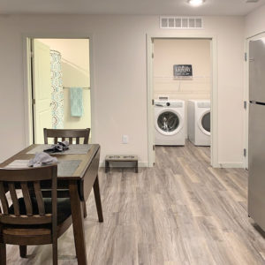 Kitchen & Laundry